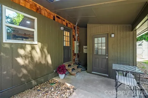 2323 Greater Druid Hills Boulevard Hendersonville NC 28791