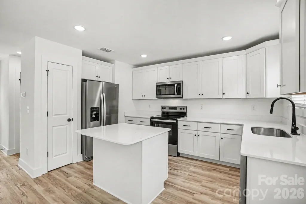 811 Evening Shade Lane Gastonia NC 28052