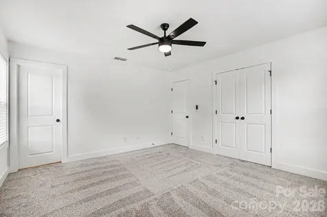811 Evening Shade Lane Gastonia NC 28052