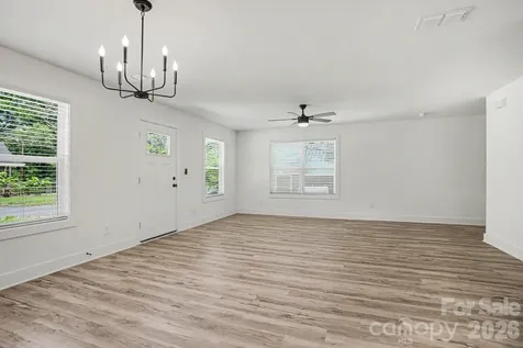 811 Evening Shade Lane Gastonia NC 28052