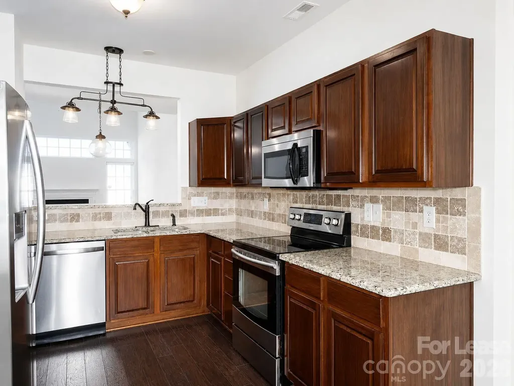 125 Kallie Loop Mooresville NC 28117