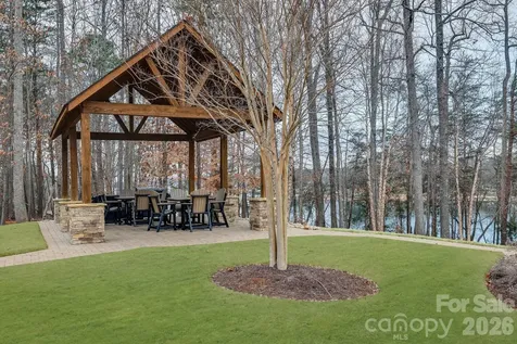 106 Nablus Trail Mooresville NC 28117