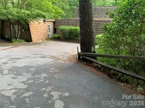 384 Knob Creek Road Pisgah Forest NC 28768