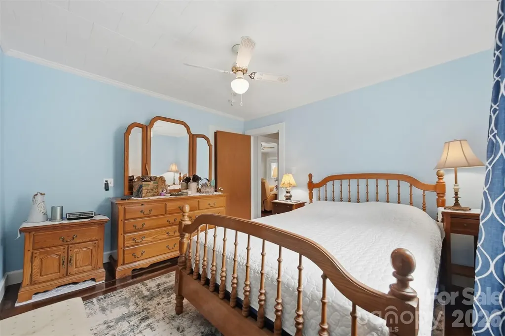 431 W 20th Street Newton NC 28658