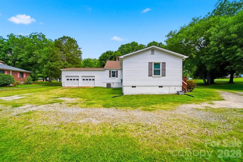 431 W 20th Street Newton NC 28658