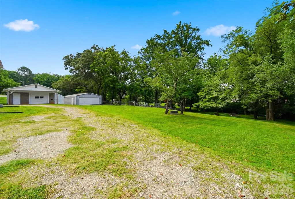 431 W 20th Street Newton NC 28658