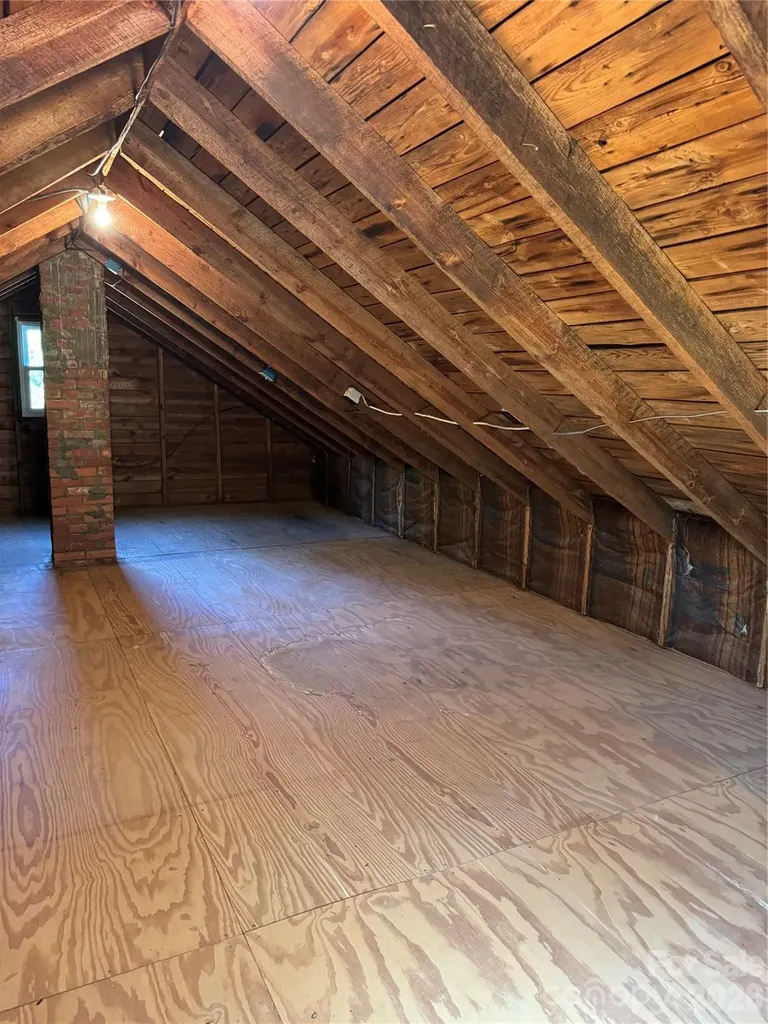 431 W 20th Street Newton NC 28658
