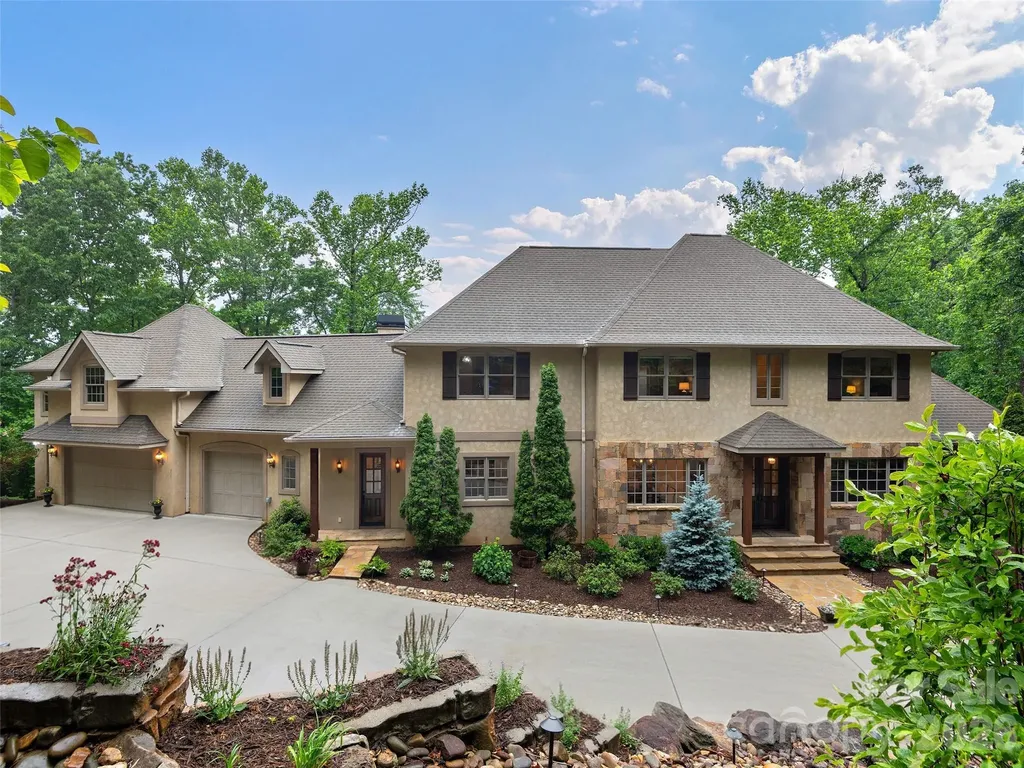 433 Coopers Hawk Drive Asheville NC 28803