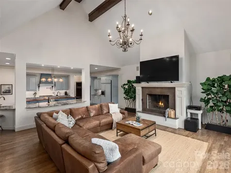 433 Coopers Hawk Drive Asheville NC 28803