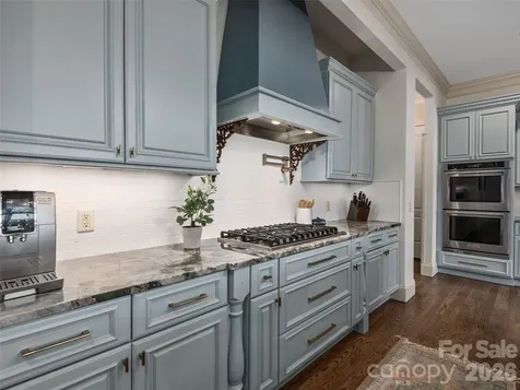 433 Coopers Hawk Drive Asheville NC 28803