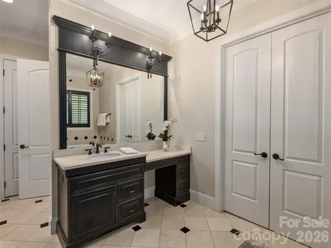 433 Coopers Hawk Drive Asheville NC 28803