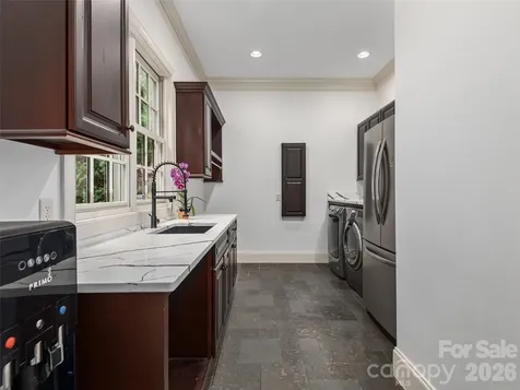 433 Coopers Hawk Drive Asheville NC 28803