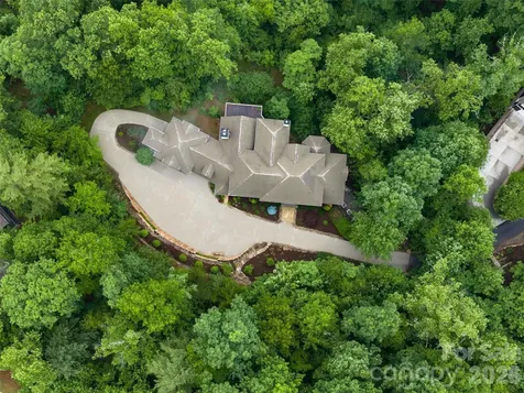 433 Coopers Hawk Drive Asheville NC 28803