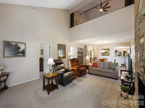 905 Red Oak Drive Hendersonville NC 28791