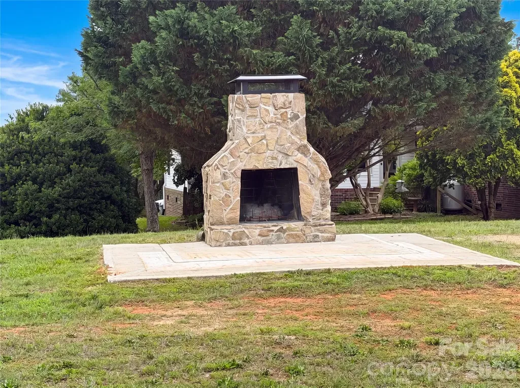 1417 Mcbeth Drive Kannapolis NC 28083