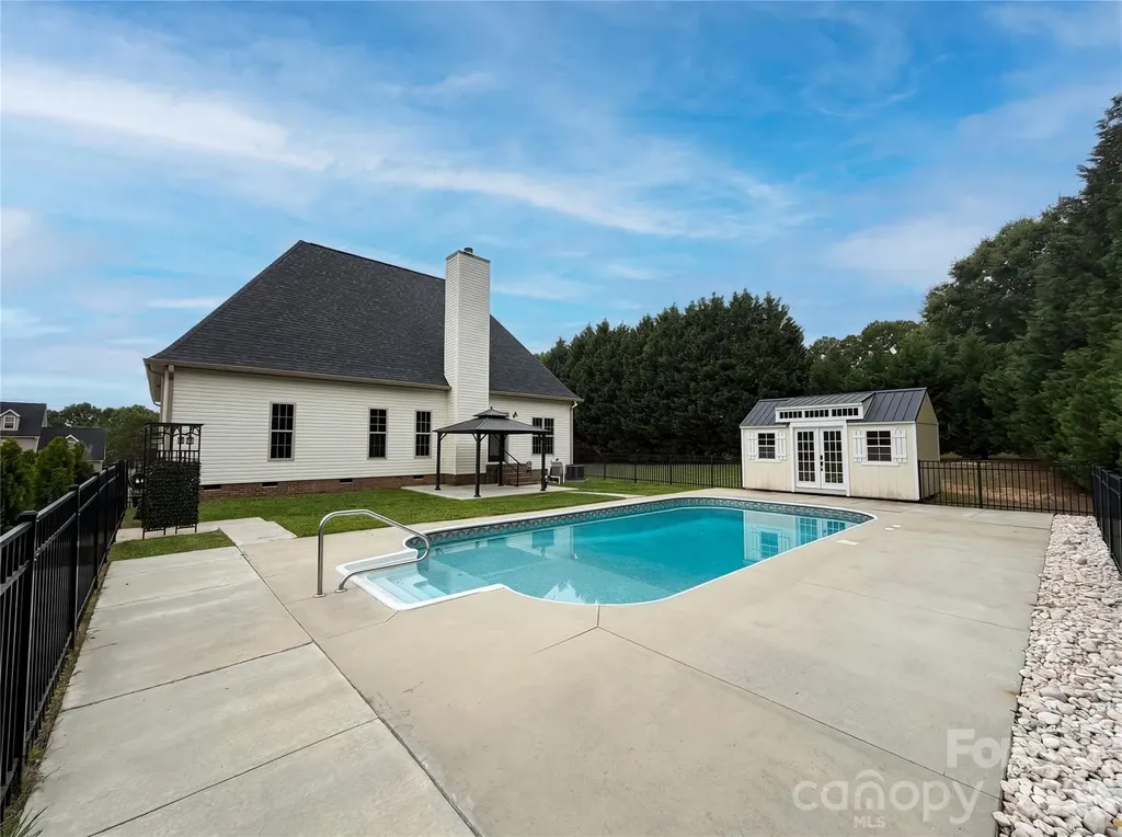 1417 Mcbeth Drive Kannapolis NC 28083