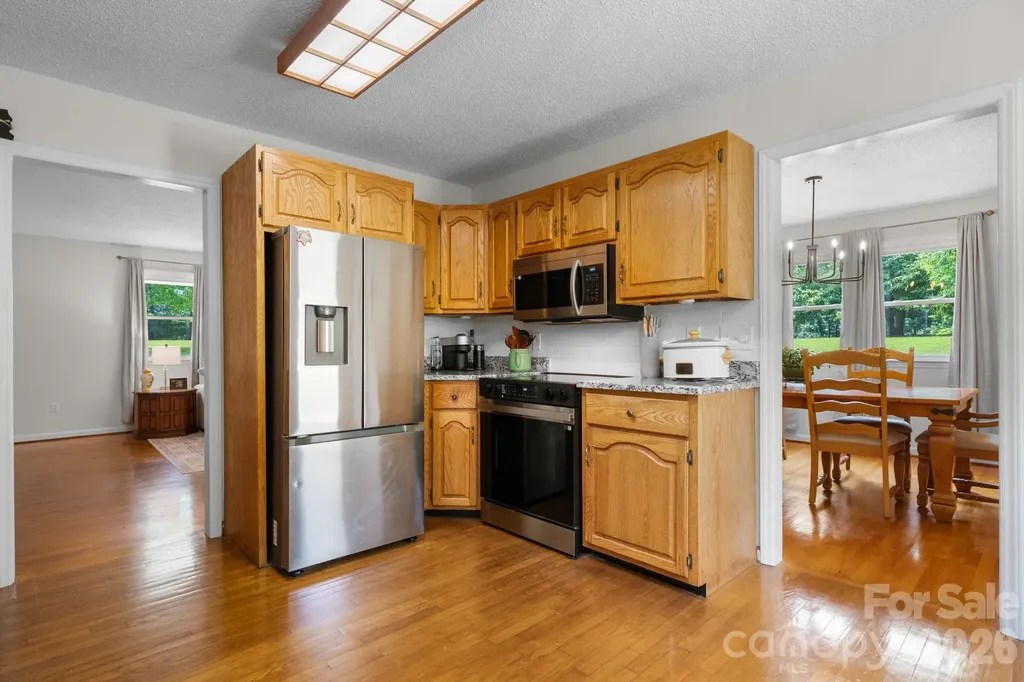 2990 Clarks Chapel Road Lenoir NC 28645