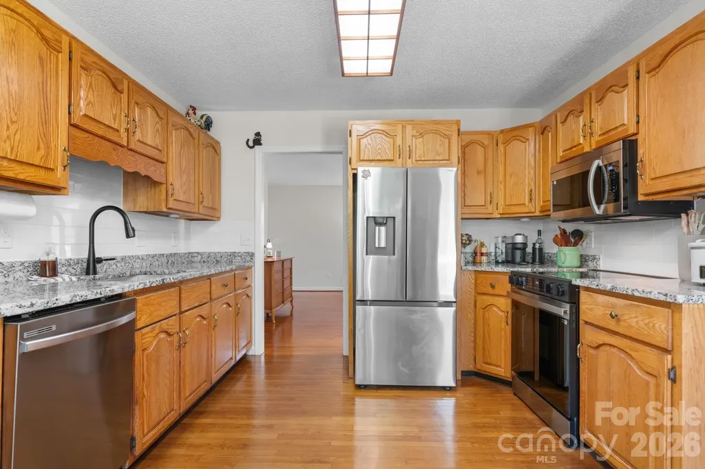 2990 Clarks Chapel Road Lenoir NC 28645