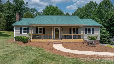 2990 Clarks Chapel Road Lenoir NC 28645