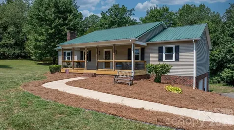 2990 Clarks Chapel Road Lenoir NC 28645