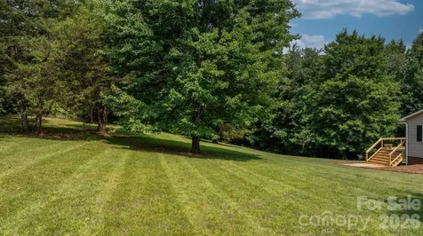 2990 Clarks Chapel Road Lenoir NC 28645