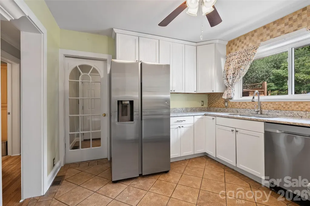 155 Michigan Avenue Asheville NC 28806