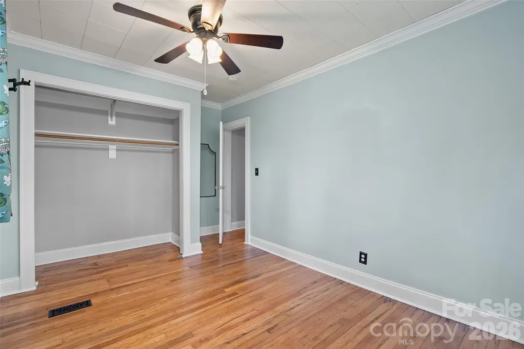 155 Michigan Avenue Asheville NC 28806