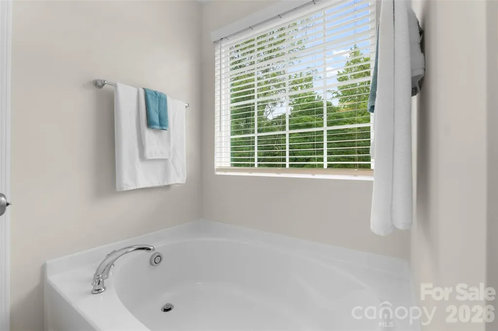 497 Mahogany Drive Thomasville NC 27360