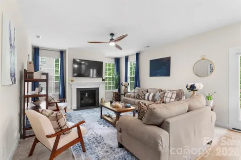 497 Mahogany Drive Thomasville NC 27360