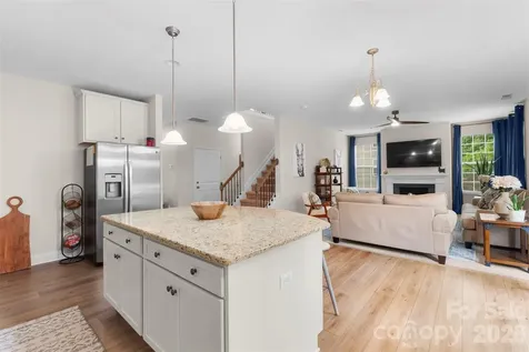 497 Mahogany Drive Thomasville NC 27360