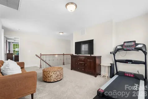 497 Mahogany Drive Thomasville NC 27360