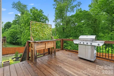 497 Mahogany Drive Thomasville NC 27360