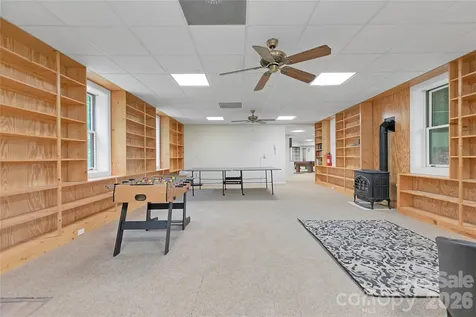 154 Chestnut Lane Cedar Mountain NC 28718