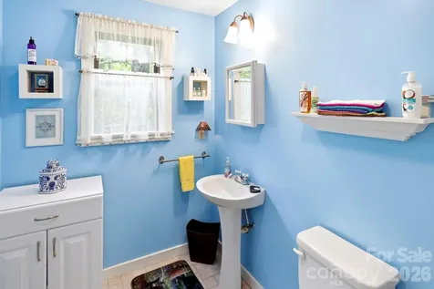 37 Pine Bluff Road Hendersonville NC 28792