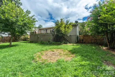 16 Oakley Dogwood Drive Asheville NC 28803