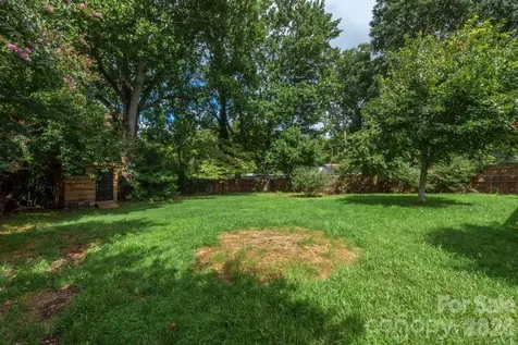16 Oakley Dogwood Drive Asheville NC 28803