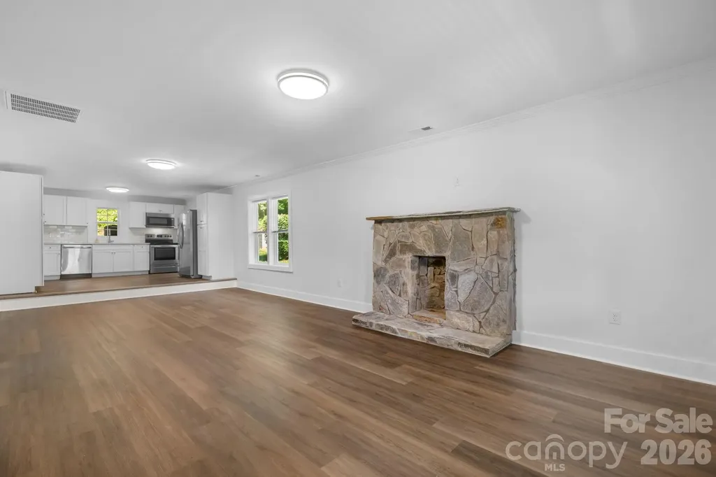 65 Mcdowell Street Old Fort NC 28762