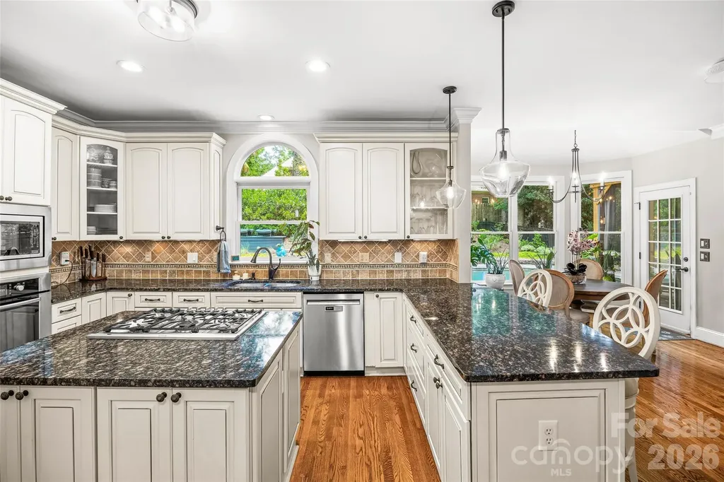 4709 Coburn Court Charlotte NC 28277