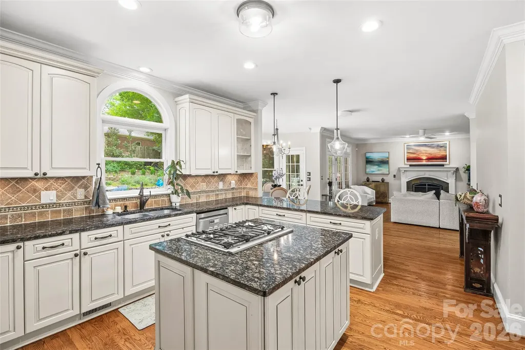 4709 Coburn Court Charlotte NC 28277