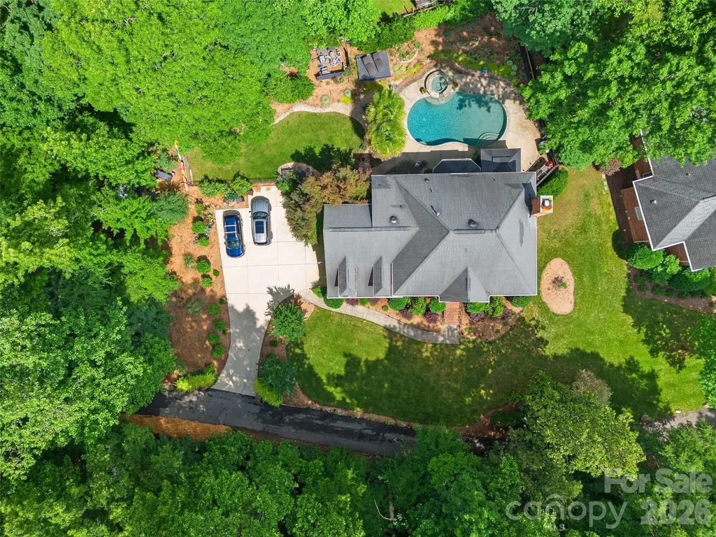 4709 Coburn Court Charlotte NC 28277