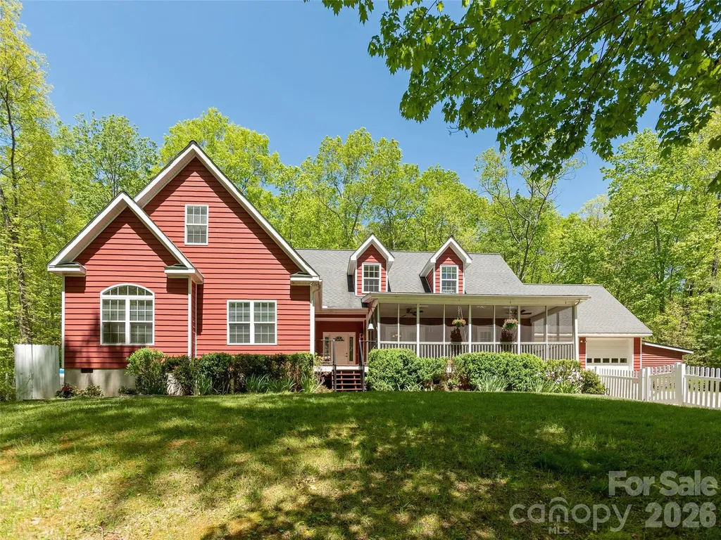 166 Virginia Brock Road Lake Toxaway NC 28747