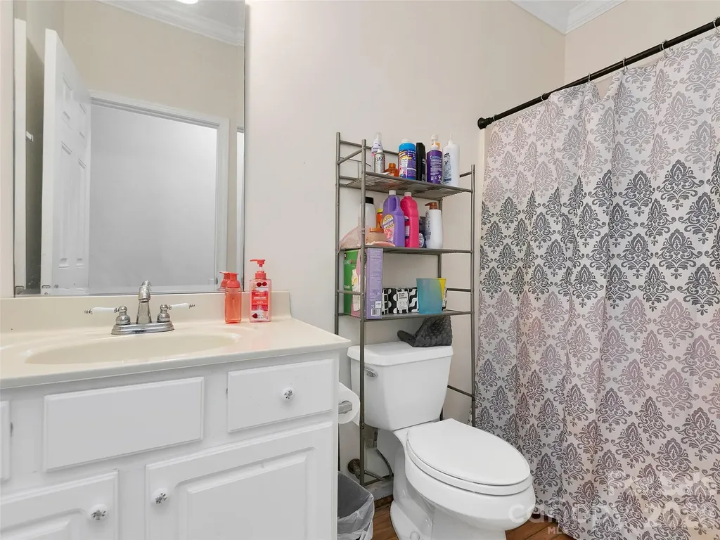 166 Virginia Brock Road Lake Toxaway NC 28747