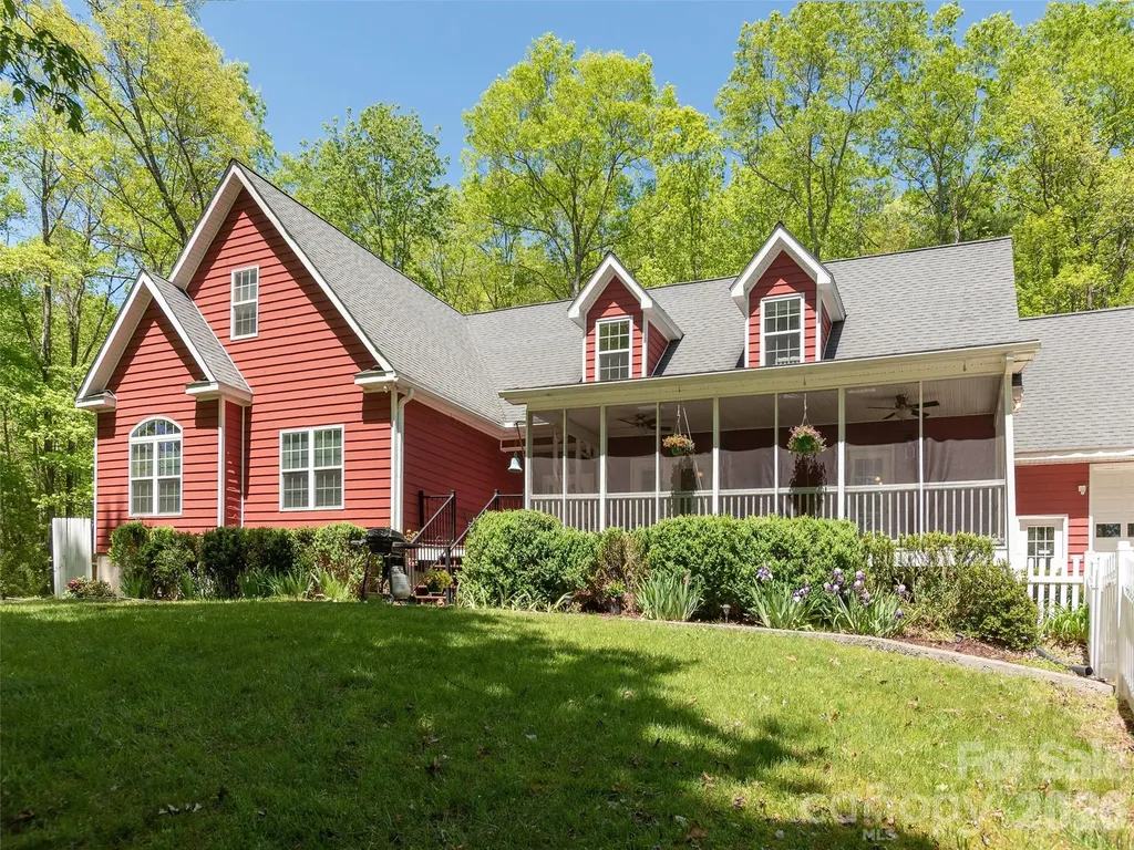 166 Virginia Brock Road Lake Toxaway NC 28747