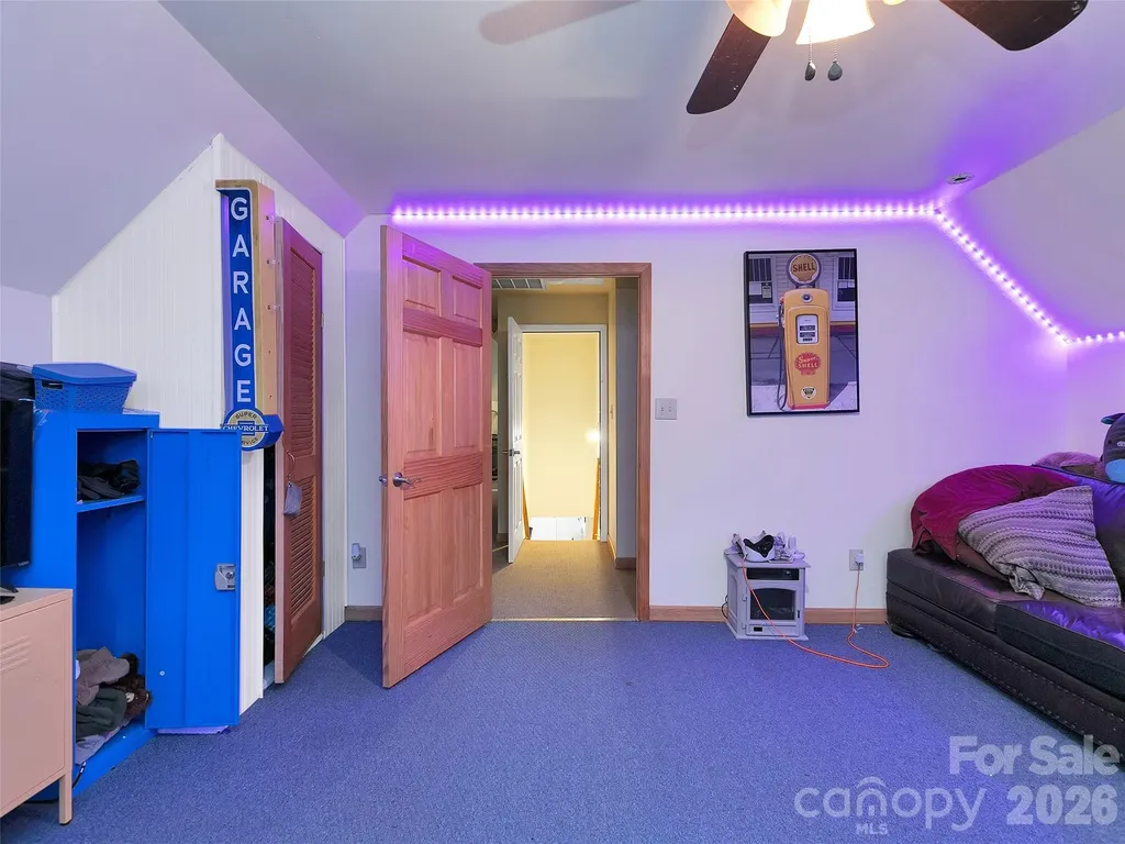 166 Virginia Brock Road Lake Toxaway NC 28747