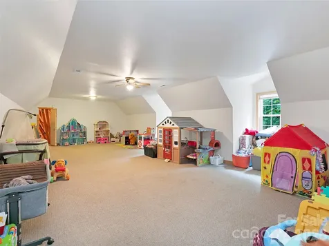 166 Virginia Brock Road Lake Toxaway NC 28747