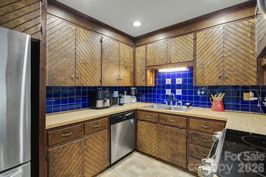 270 Oakland Avenue Mocksville NC 27028