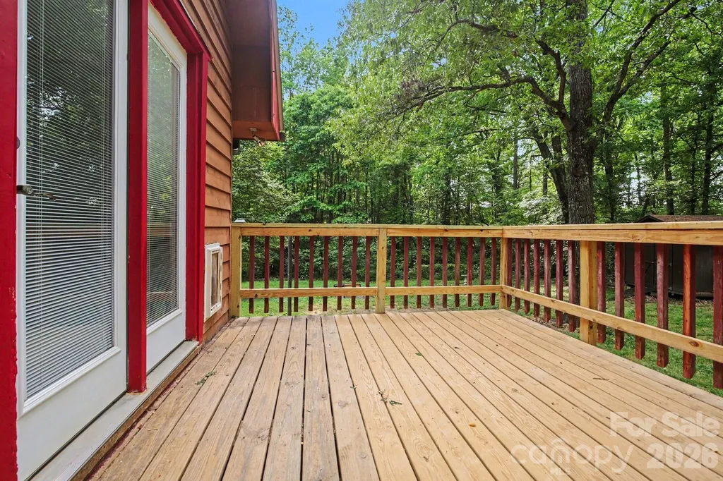 270 Oakland Avenue Mocksville NC 27028