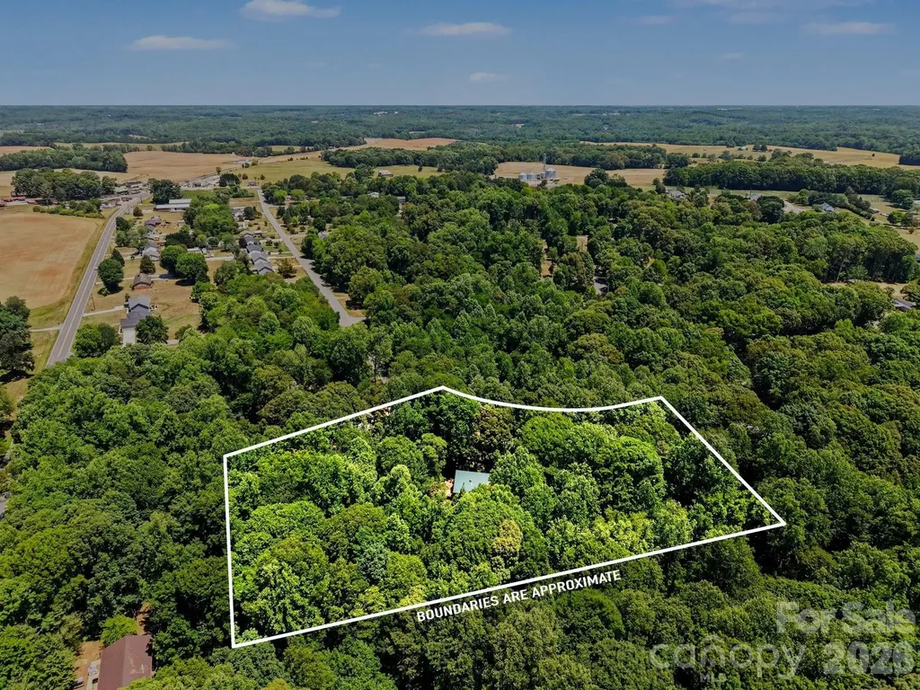 270 Oakland Avenue Mocksville NC 27028