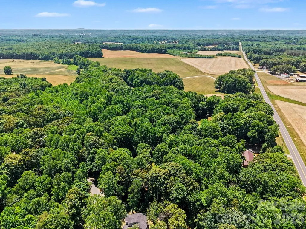 270 Oakland Avenue Mocksville NC 27028