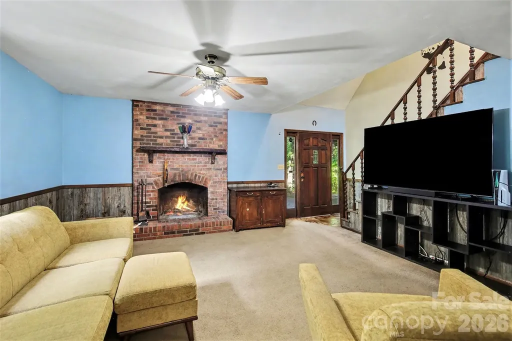 270 Oakland Avenue Mocksville NC 27028